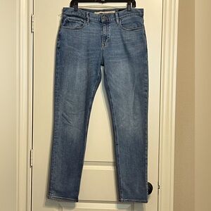 Men’s Banana Republic Slim Fit Jeans w/stretch; 34w x 32l Straight Leg